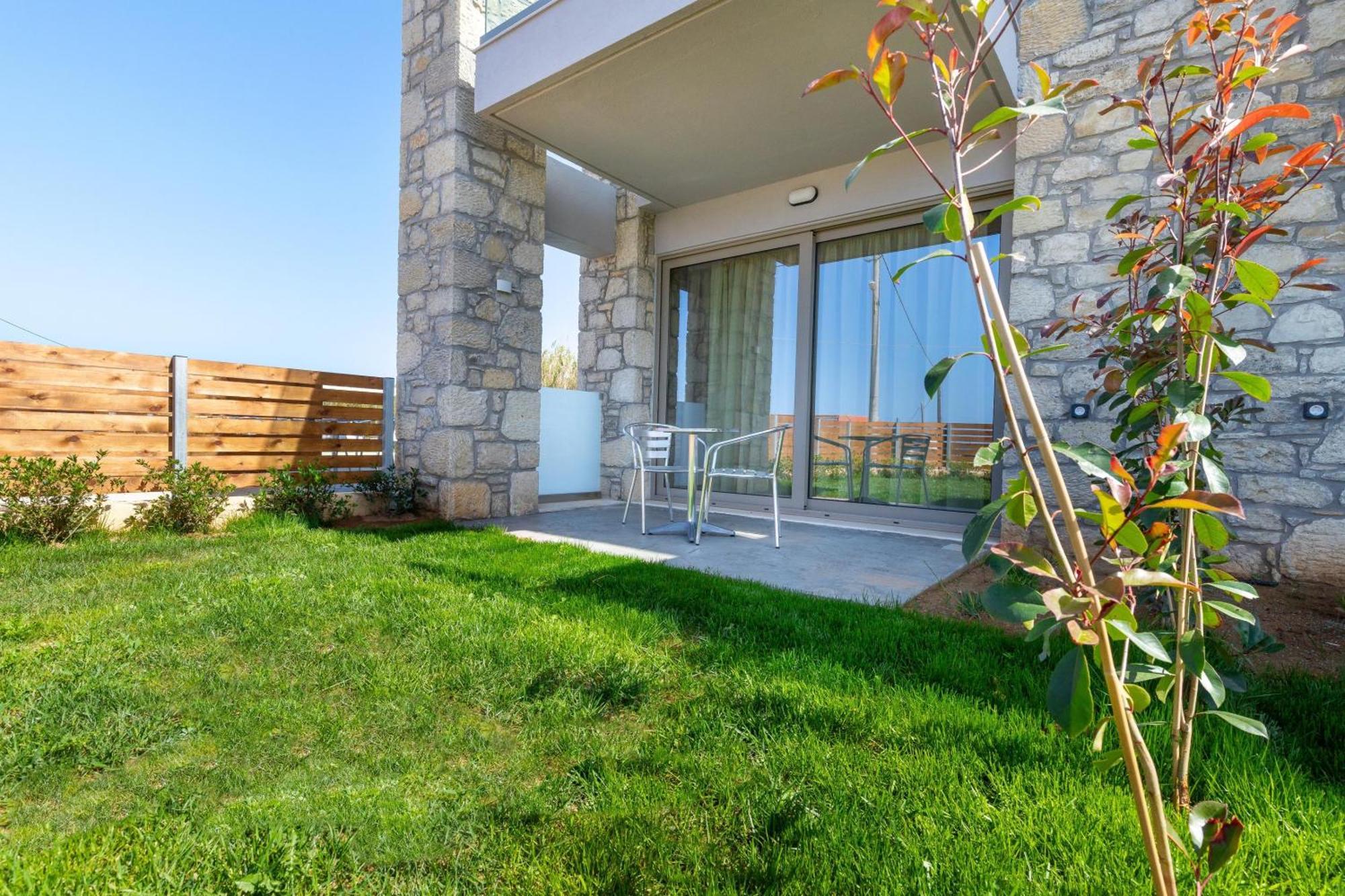Achatis Apartments With Sea View Kolimvárion Exterior foto